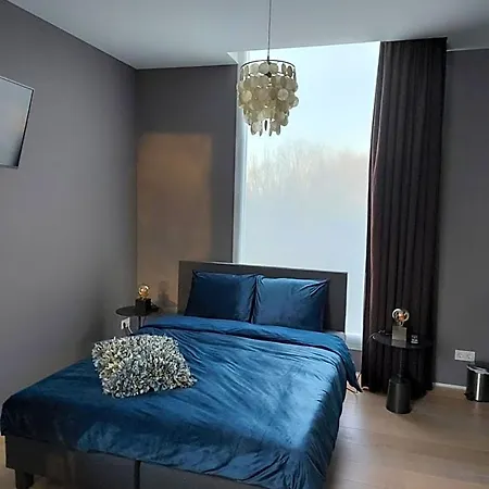 Bed&Wellness Boxtel, luxe kamer met airco en eigen badkamer-3