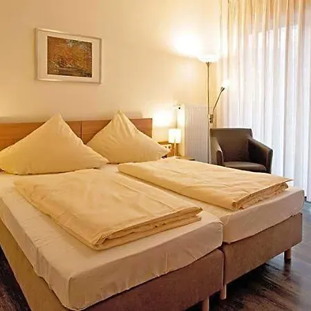 Haller Hotel Garni-2