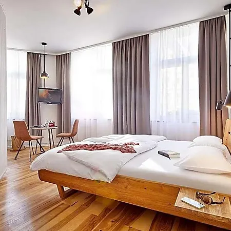 Hotel Am Chlodwigplatz-2