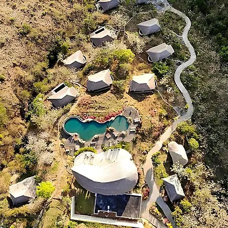Mathis Lodge-3