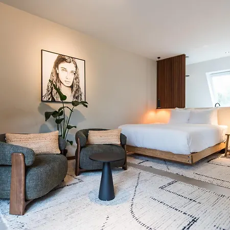 Van Heeckeren City Centre Jacuzzi Lofts-3