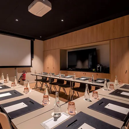 La Caserne Chanzy Hotel & Spa, Autograph Collection-3