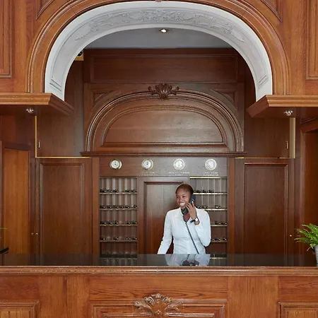 Living Hotel Berlin Mitte-3