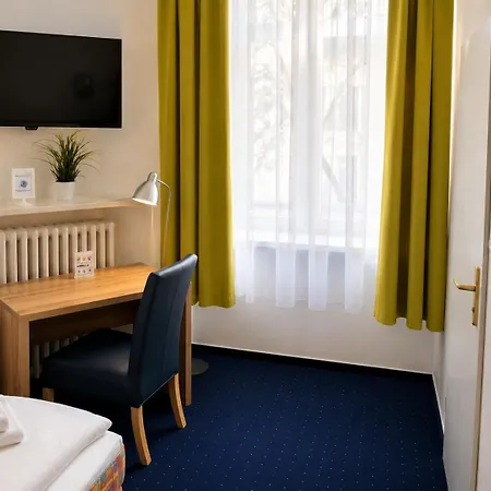 Hotel Seifert Berlin Am Kurfuerstendamm-2