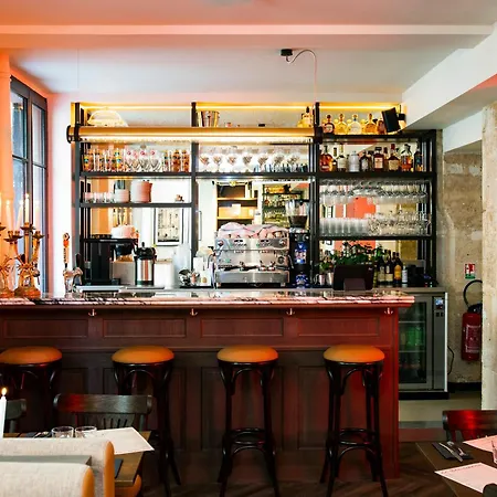 Hotel Local 101 Beaurepaire-3