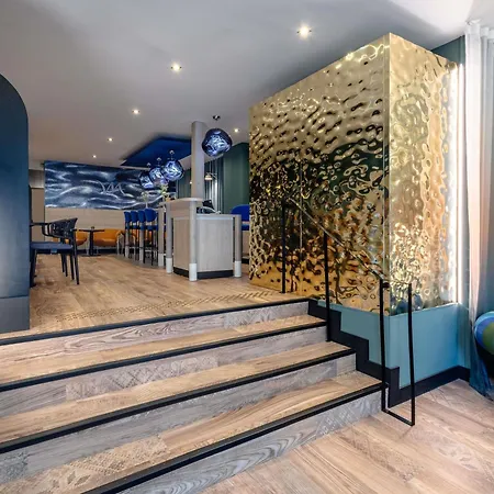 Mercure Annecy Centre-2