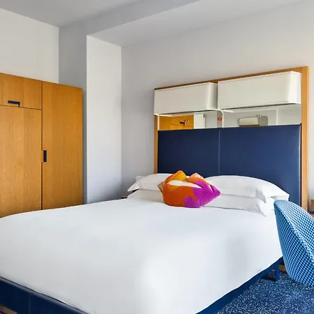 The Standard - East Village-2