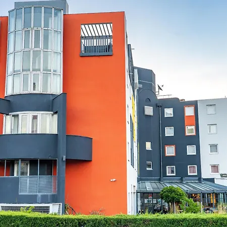 The Originals Boutique, Hotel Le Marmotel, Clermont-Ferrand-3