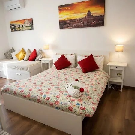 Sweet home Piramide ROOMS-2