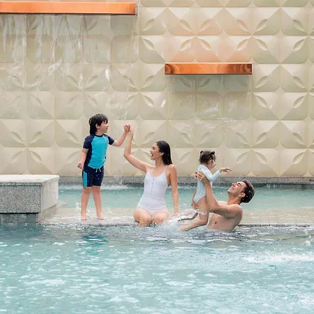 Novotel Living Bangkok Sukhumvit Legacy-2