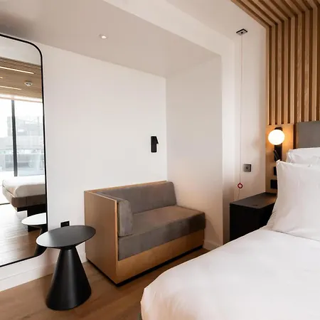 Yotelpad London Stratford, Select By Hilton-3