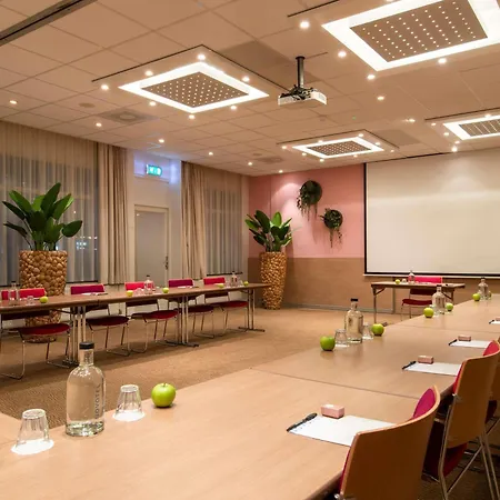 Novotel Maastricht-3