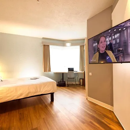 Ibis Koeln Messe-3