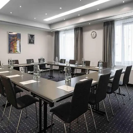 Ramada By Wyndham Essen-2