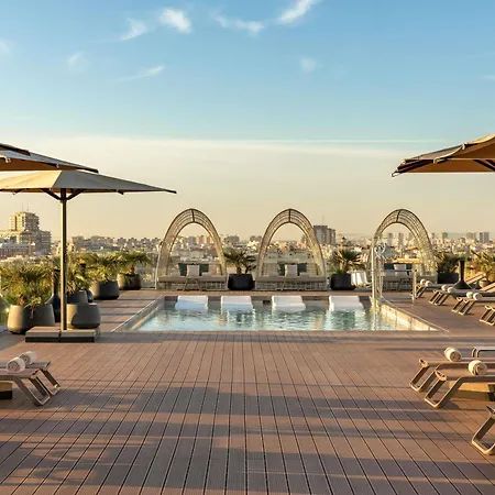 Novotel Valencia Lavant-2