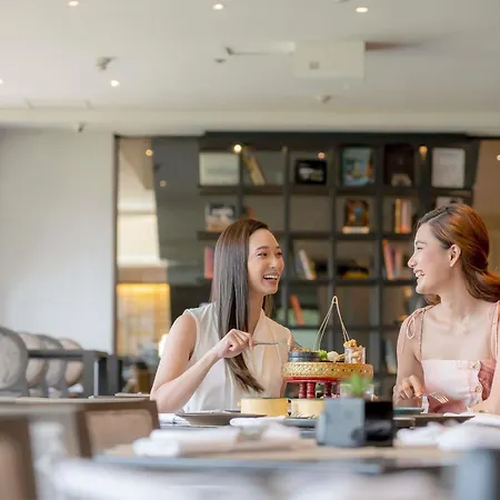 Grand Mercure Bangkok Atrium-3