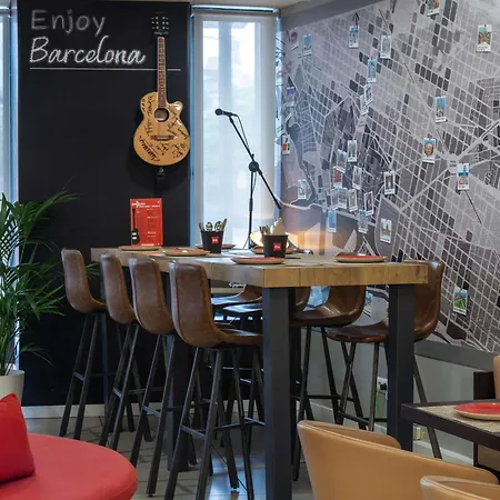 Ibis Barcelona Meridiana-2