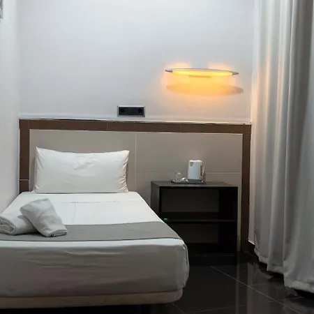 Hostal Levante Barcelona-3