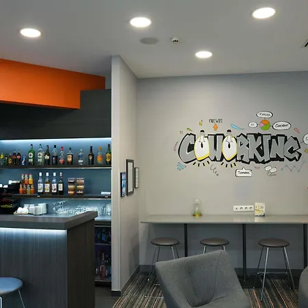Ibis Styles Caen Centre Gare-2