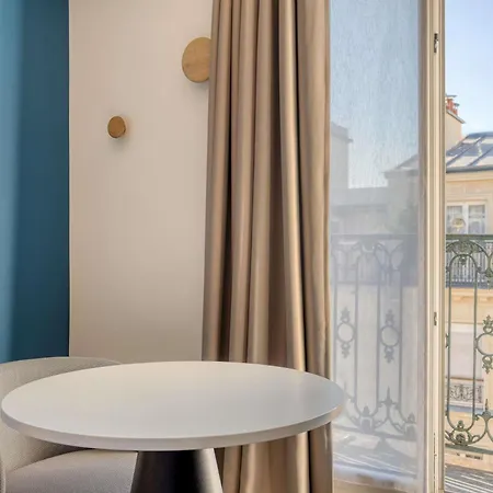 Ibis Paris Pere Lachaise-3
