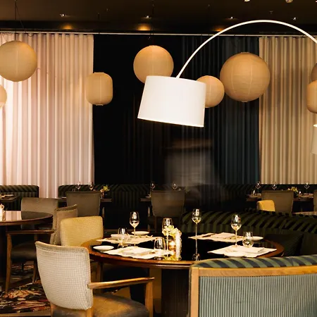 Rocco Forte Hotel De Rome-3