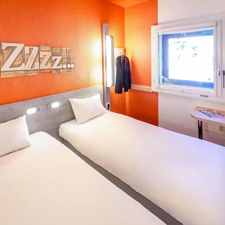 Ibis Budget Marseille Timone-2