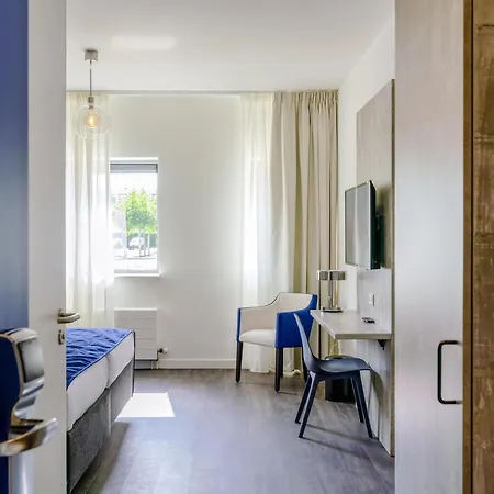 Ibis Styles Almere-3