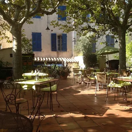 Le Clos Des Aromes-3