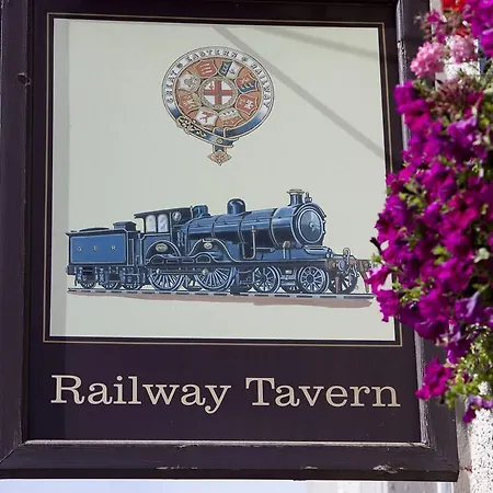 The Railway Tavern Hotel-3