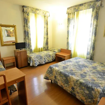 Hotel Tirreno-3