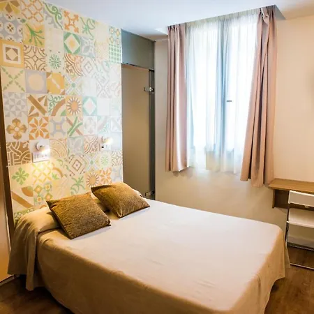Hostal Marenostrum-2
