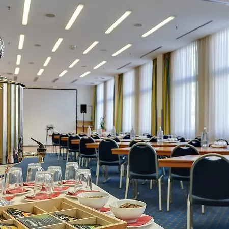 Centro Park Hotel Berlin-Neukoelln-3