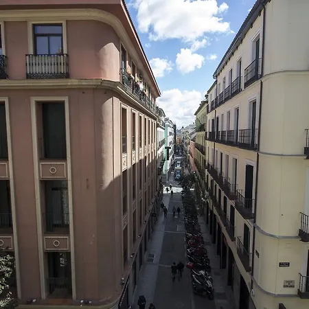Ava Rooms-2