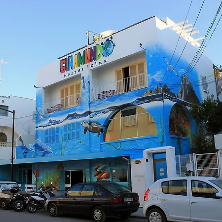 Hostal Giramundo-2