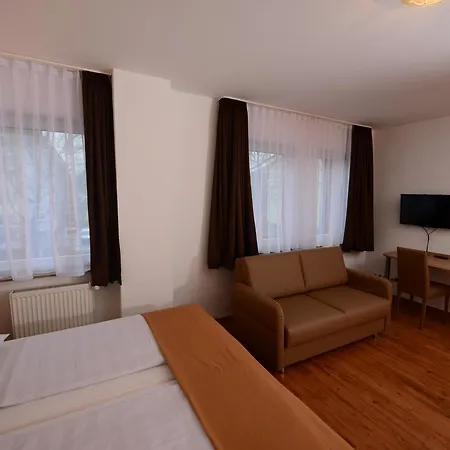 Hotel Linde Stuttgart-2