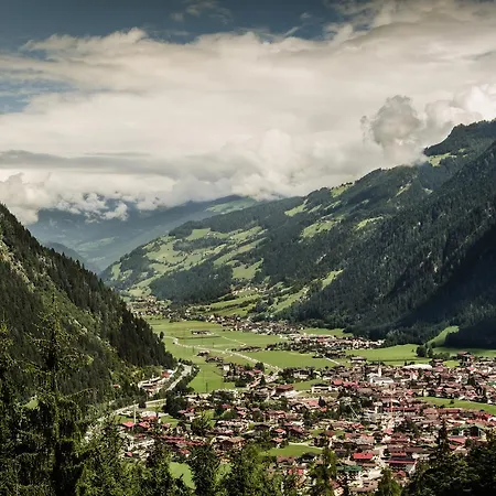 Hostel Chillertal-2