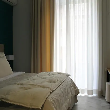 Bed No Breakfast Ak 2-3