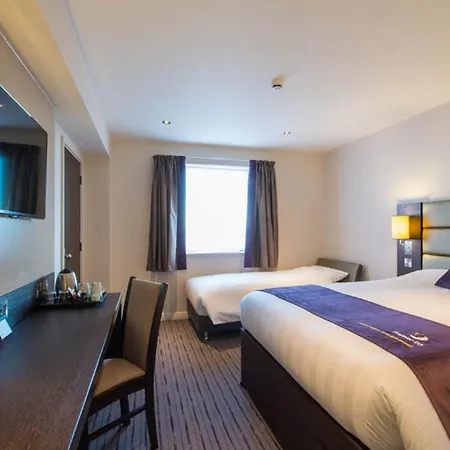Premier Inn London Holborn-3