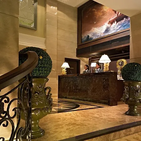 Gulliver'S Tavern Hotel-2