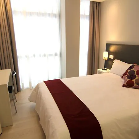 Hostal Aslyp 114-3