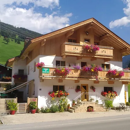 Gaestehaus Die Geislerin-2