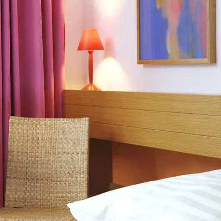1St Creatif Hotel Elephant-3