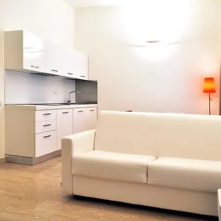 Bb Hotels Aparthotel Bocconi-2