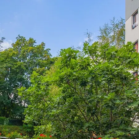 Hotel CIS Paris Kellermann-3