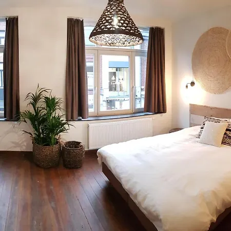 Anthos B&B-2
