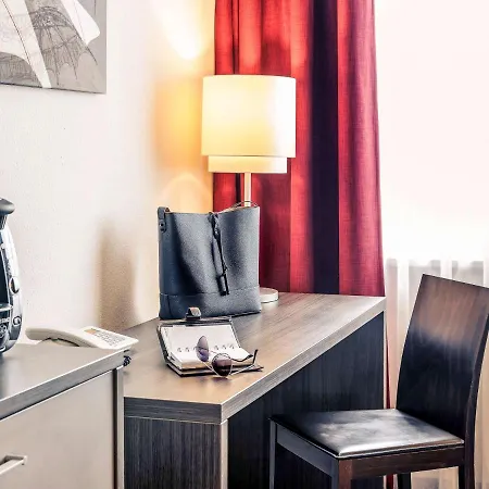 Mercure Airport Hotel Berlin Tegel-2