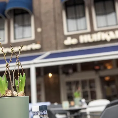 Hotel Brasserie De Huifkar-3