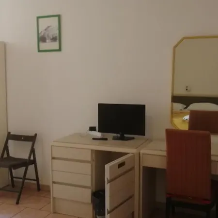 Hotel Gambara-3