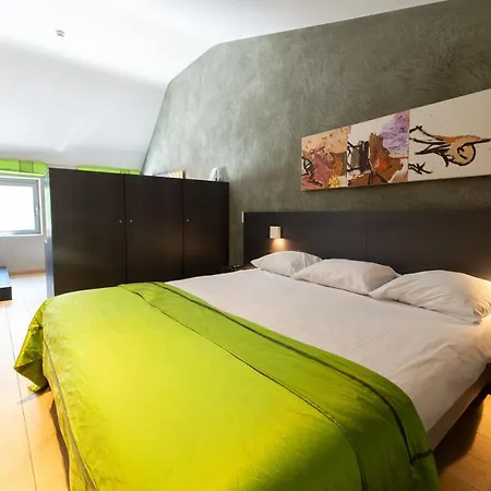 Hotel Victoria - Maison Caerdinael-3