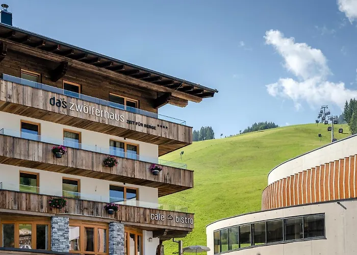 Hotel Das Zwoelferhaus Saalbach-Hinterglemm